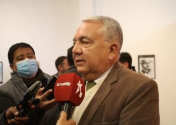 Entregan formulario a beneficiarios de la beca Progresar