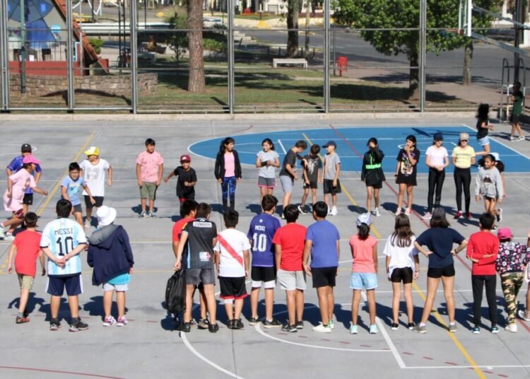 Más de 4000 kills disfrutan de las colonias capitalinas