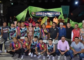 Se promociona el corso de San Pedro en diferentes puntos de la provincia