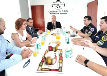 Seguridad articula acciones conjuntas con la Policía Federal Argentina regional NOA