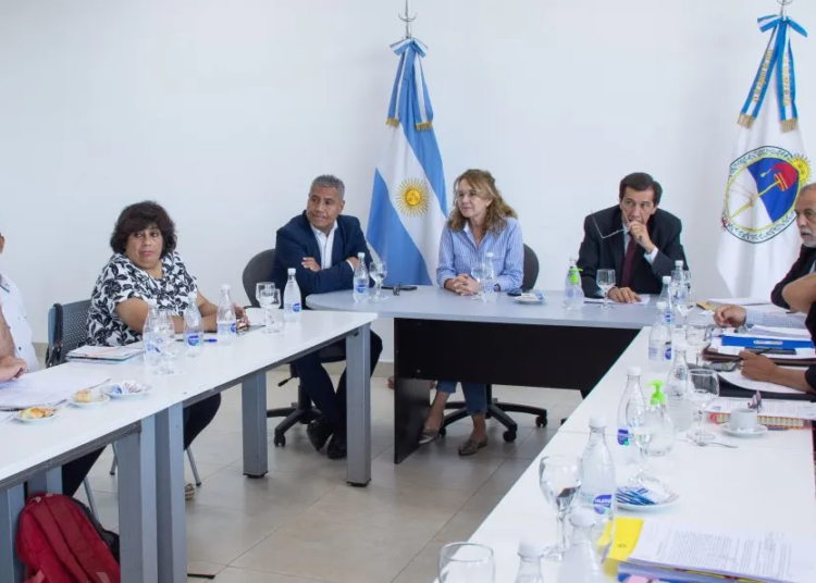 El Gobierno de la Provincia propuso un aumento del 20% en los haberes del sector docente