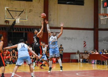 Jujuy Básquet juega esta noche ante Nicolás Avellaneda