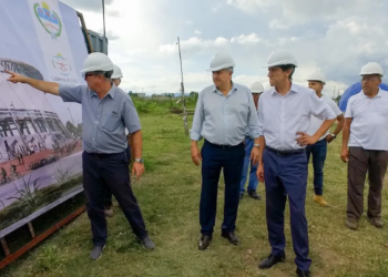 El gobernador Morales recorrió obras de Ciudad Deportiva