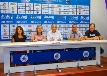 El Lobo firmó un convenio con la Compañía de Seguros de Jujuy