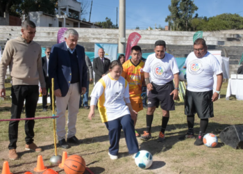 San Pedro comenzó con su liga municipal de fútbol 5 barrial
