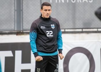 Esteban González a un paso de la titularidad