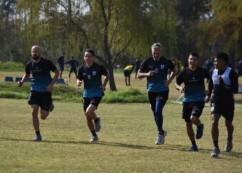 Con un cambio obligado, Gimnasia trabaja pensando en Tristán Suárez