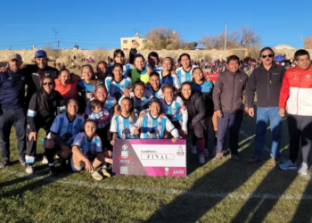 Las Lobitas son las primeras finalistas en fútbol femenino