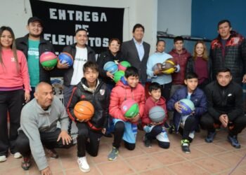 Se realizó la entrega de material deportivo para las distintas Ligas Municipales