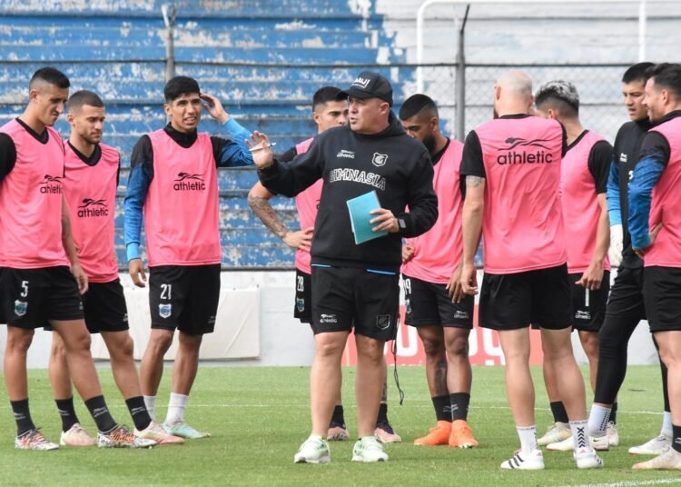 Sin sorpresas para el domingo: el Lobo repetiría equipo