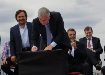 Gobernadores firmaron acuerdos de energía para el Norte Grande