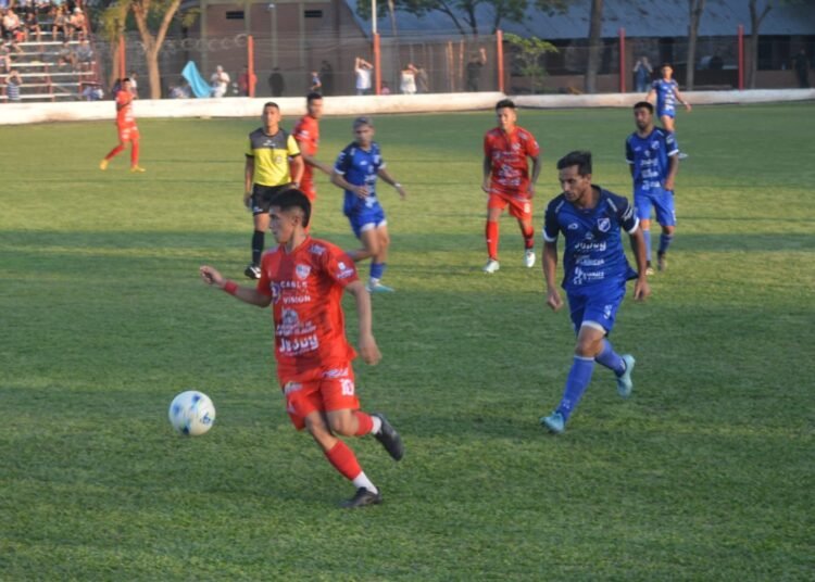 Dos empates y una victoria local: arrancó el Regional Federal para los jujeños