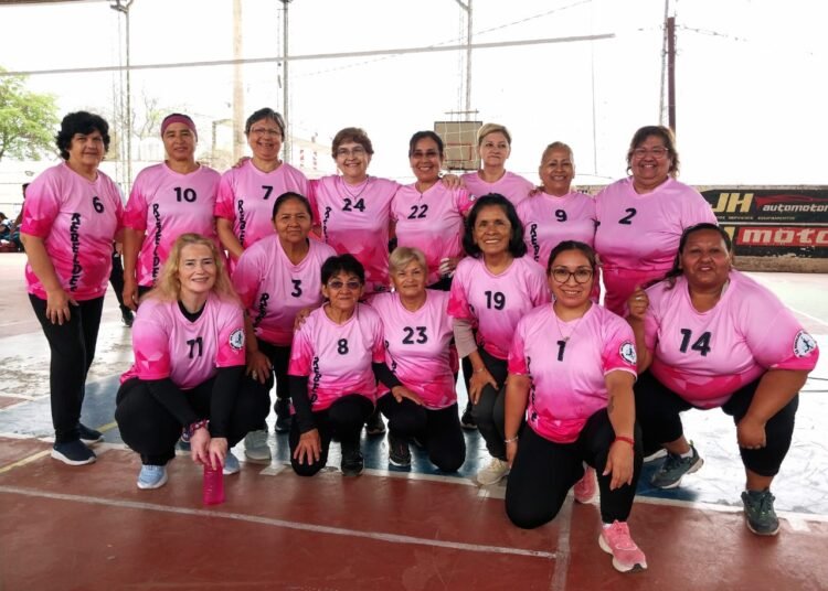 Medio millar de adultos mayores participan de la Liga de Newcom