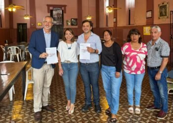 Estrechan lazos culturales con El Carmen