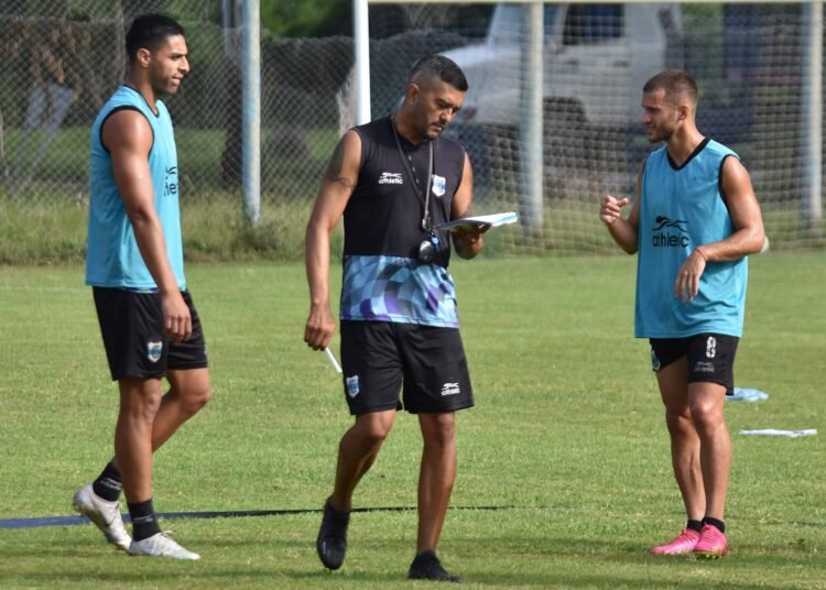 La única certeza en el Lobo es Sosa como DT hasta el sábado