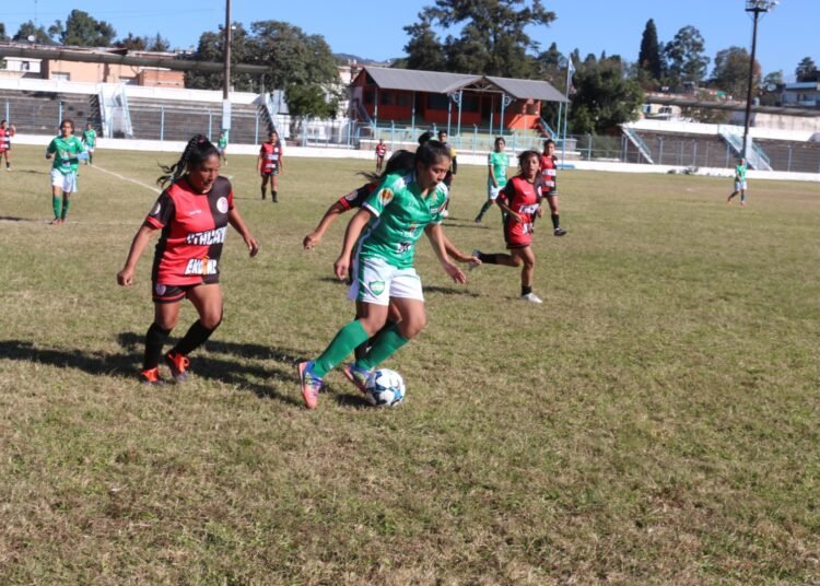 General Belgrano y Atlético El Carmen empataron en la ida