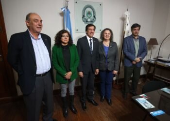 Carrera de medicina: Sadir se reunió con autoridades de la UNJu