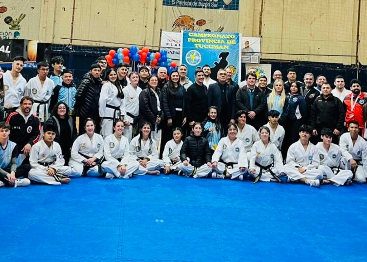 Taekwondistas jujeños en lo más alto del Provincial de Tucumán