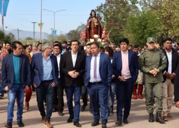 Sadir compartió la fiesta patronal con el pueblo de Santa Clara