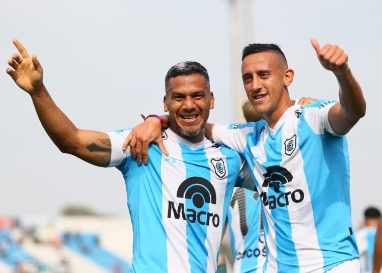 Gimnasia ganó un duelo clave y alimenta el sueño de ascenso