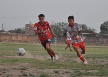 El Millonario goleó al Diablo Rojo en la primera final del Anual