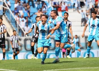 Gimnasia avanza a paso firme hacia el sueño del ascenso