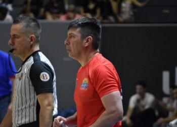 Con la cabeza en Comunicaciones