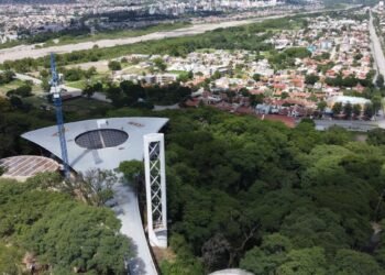 Capacitación en energías renovables: las obras del Lola Mora siguen enseñando