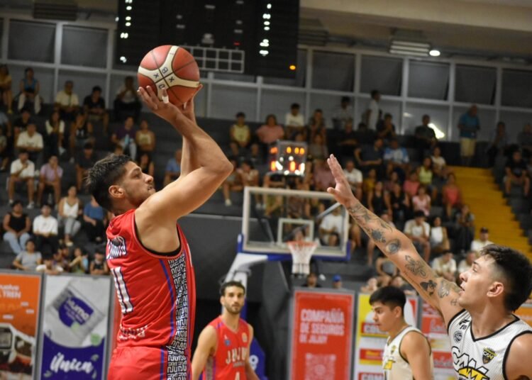 Zarco guió a los «Cóndores» al triunfo