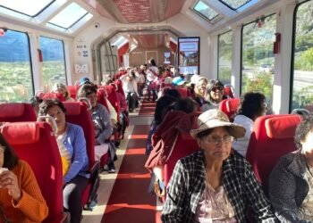 Más jujeños disfrutaron del Tren Solar de la Quebrada