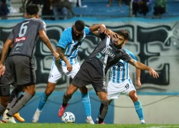 Gimnasia perdió y dejó una imagen preocupante