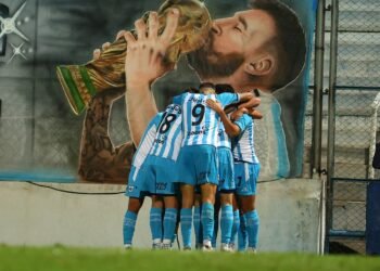 Volvió al triunfo y ya piensa en el clásico