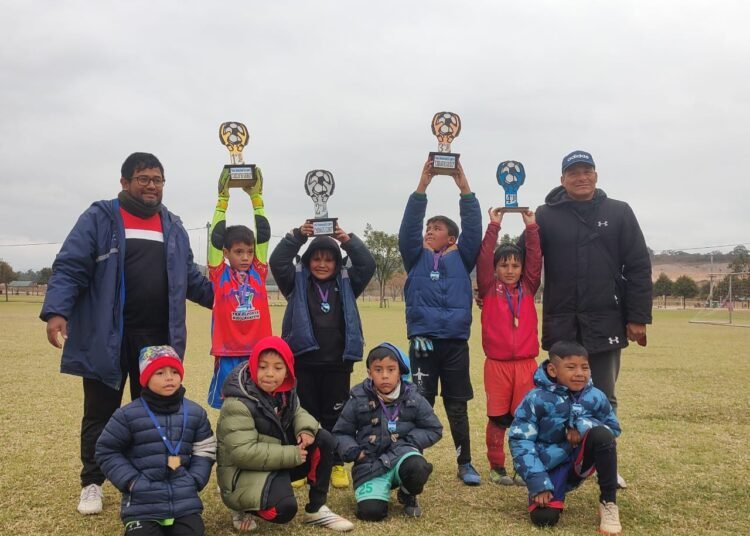 El Keeper Kombat brilló en San Pedro y proyecta una Liga exclusiva para arqueros