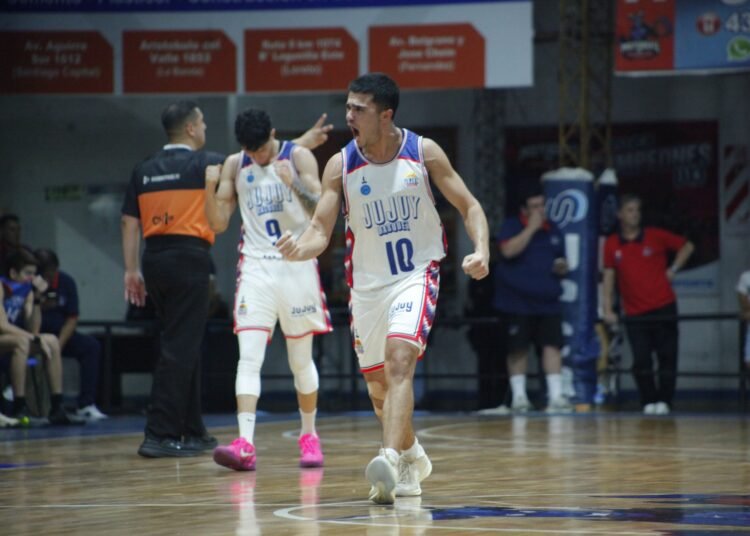 Con un Roca intratable, Jujuy Básquet consiguió la primera victoria en Santiago