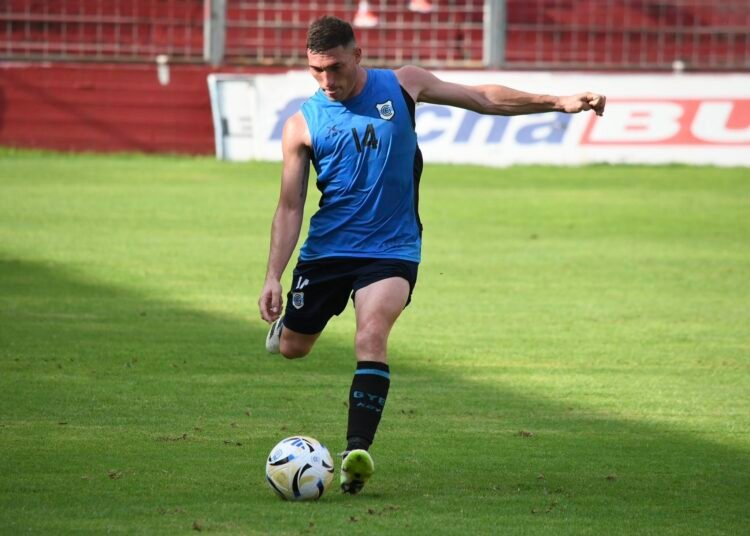 Gimnasia ajusta piezas y gana rodaje pensando en el debut