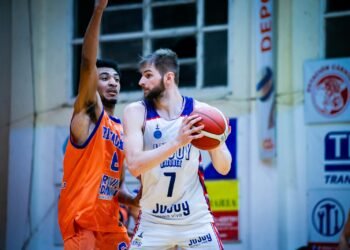 Jujuy Básquet pegó primero y metió un triunfazo en Mendoza