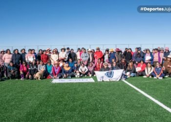 Más de 80 mujeres participaron de una jornada deportiva y comunitaria en Olaroz