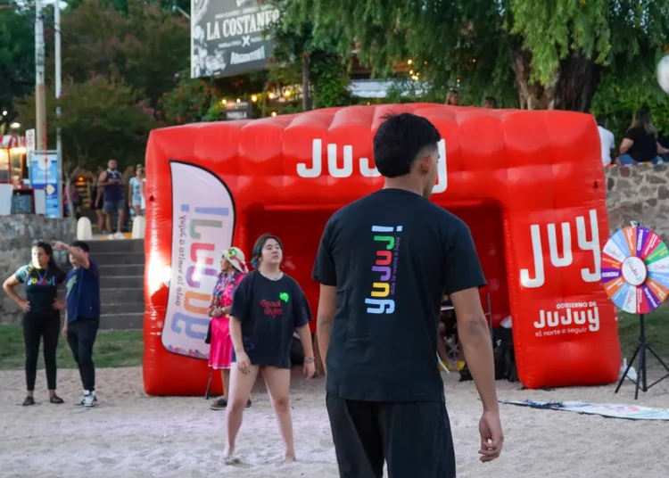 Jujuy proyecta su oferta turística en la Fiesta Nacional de la Vendimia