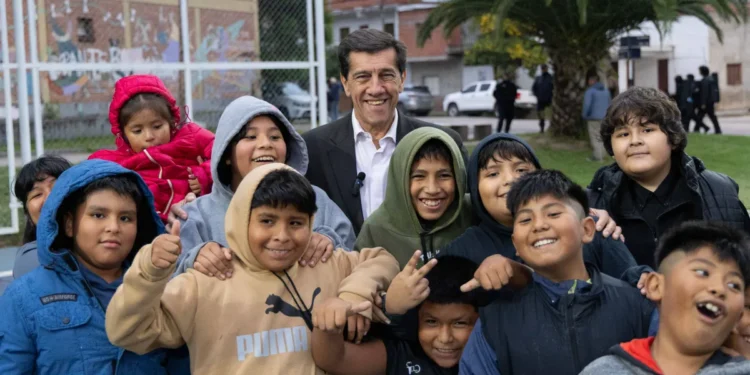Nuevo polideportivo en barrio El Chingo: «El deporte es una política de Estado»