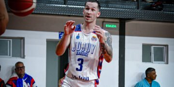 Jujuy Básquet va por la estocada final en Chaco