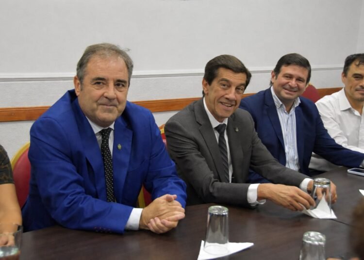 El Gobernador Carlos Sadir y el Vicegobernador Alberto Bernis impulsan agenda legislativa con el bloque oficialista