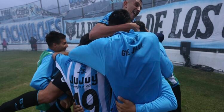 El «Lobo» rugió fuerte y se quedó con tres puntazos