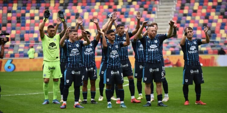 El Lobo rozó la hazaña y cayó de pie ante el campeón
