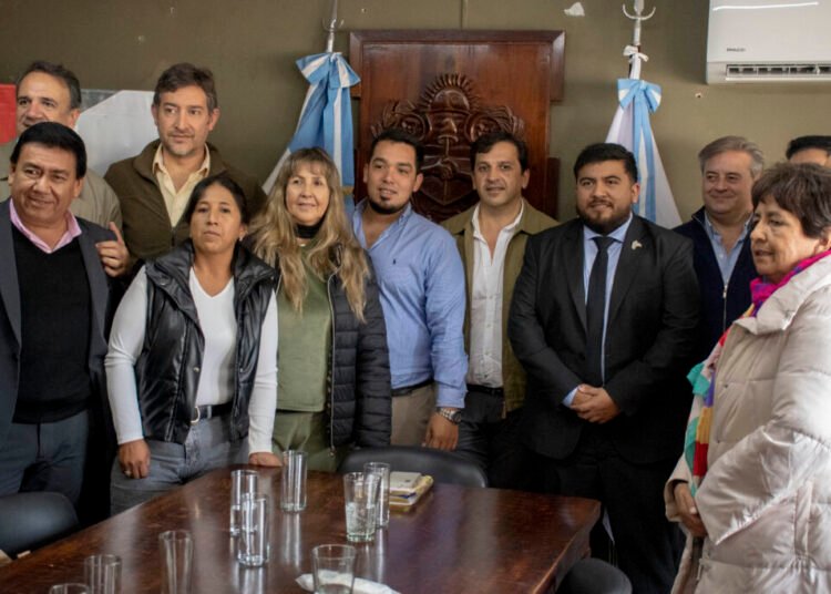 Ediles capitalinos se reunieron con sus pares de El Carmen