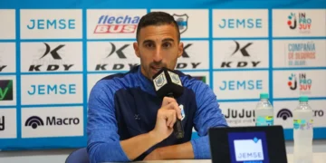 Pellerano destacó la identidad del Lobo tras el empate