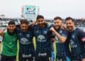 El Lobo aplastó a Chicago y volvió a mirar a todos desde arriba