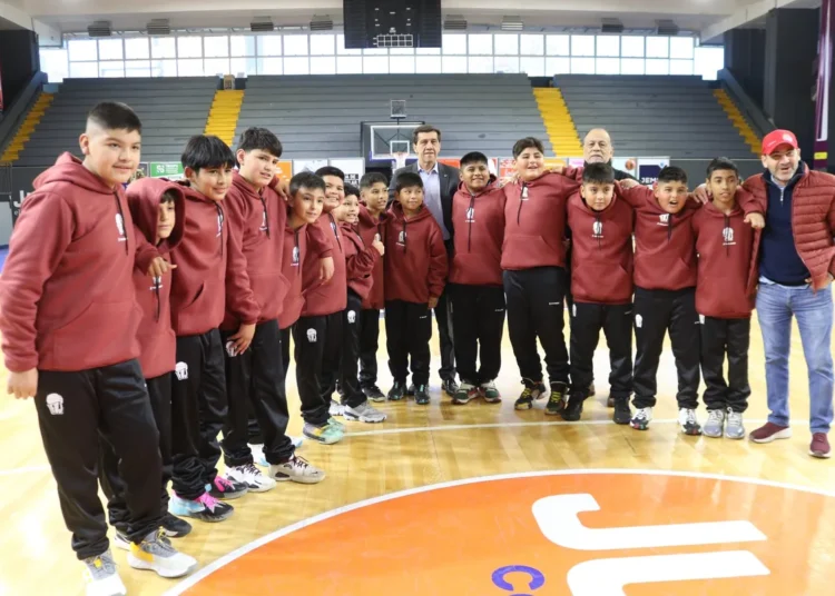 Sadir despidió a la selección jujeña que competirá en el Argentino de Federaciones de Básquet